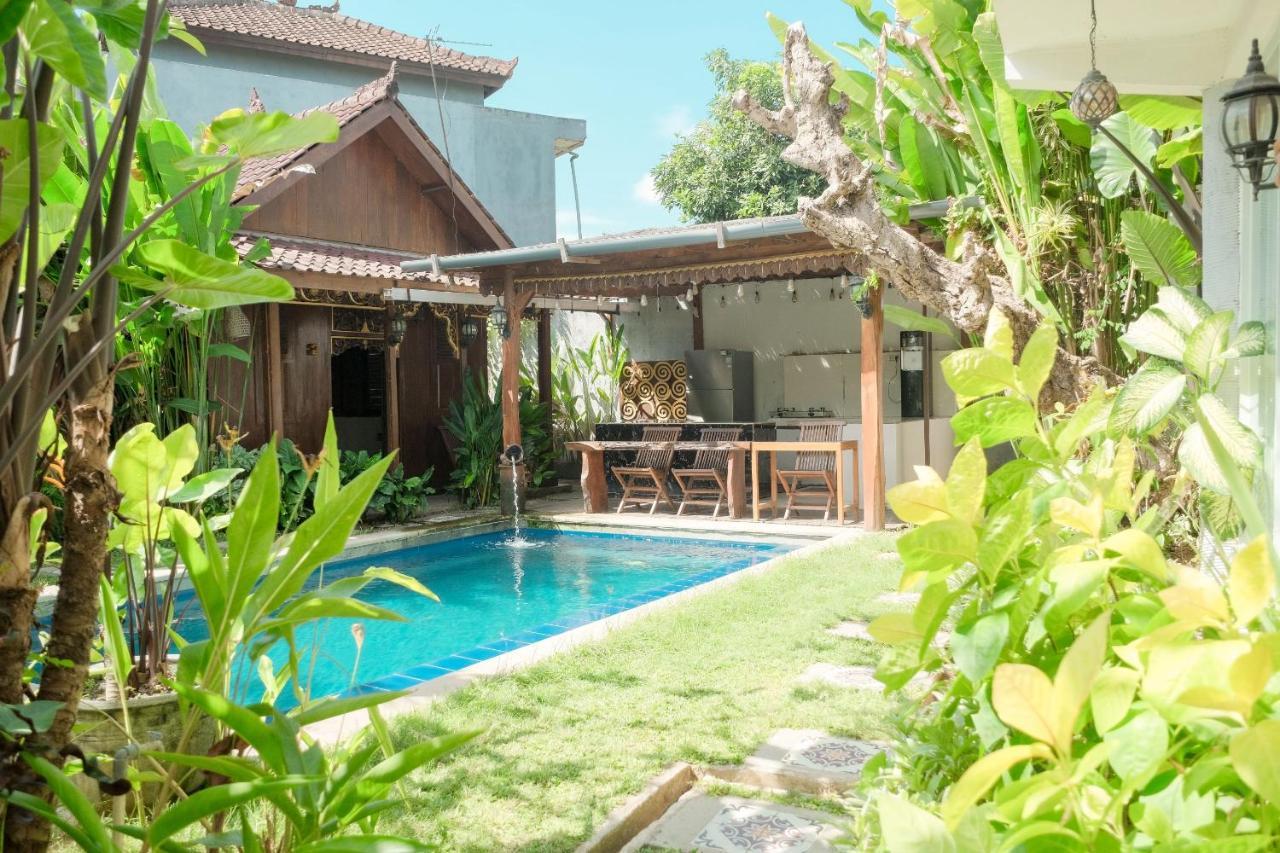 Reddoorz At Villa Krisna Balangan Beach Jimbaran Kültér fotó